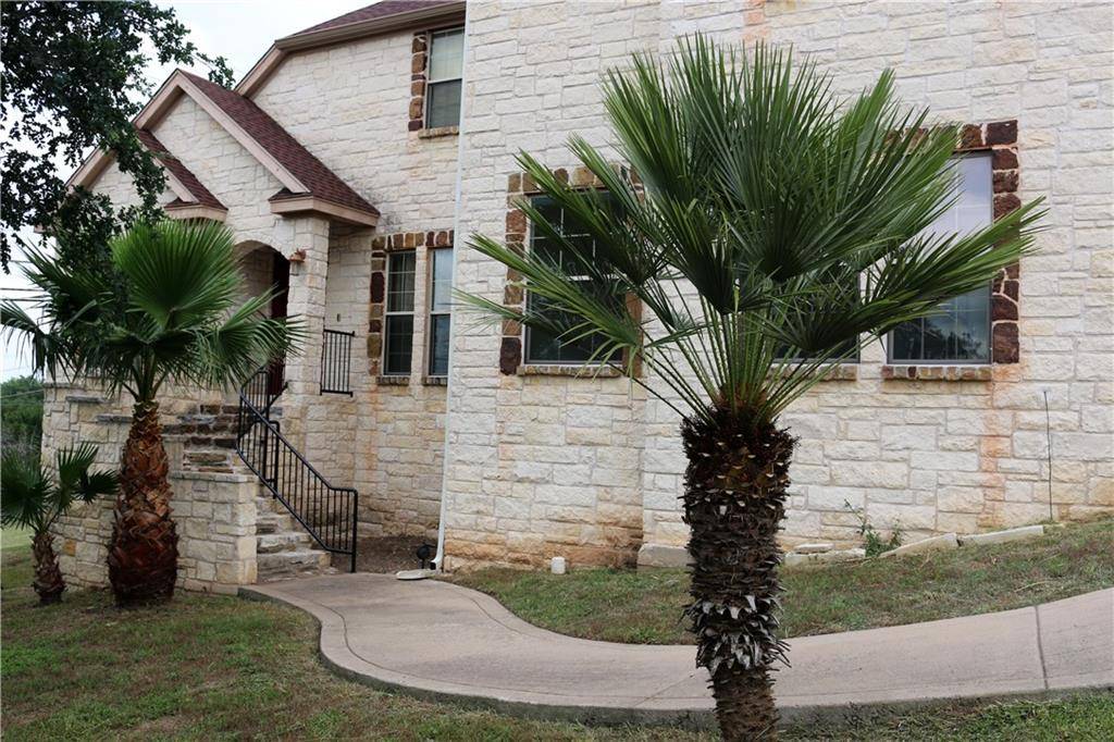 207 Gateway PKWY, Marble Falls, TX 78654