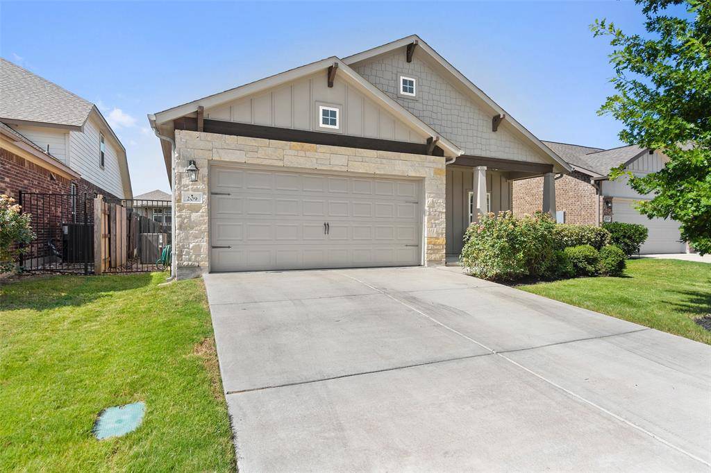 209 Penna LN, Georgetown, TX 78628