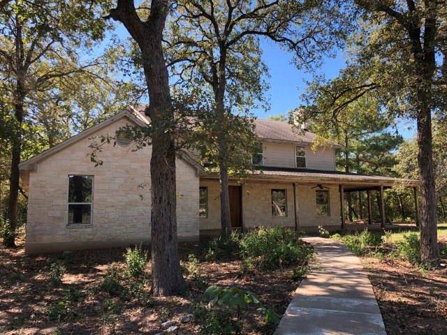 1320 Private Road 4055, Lexington, TX 78947