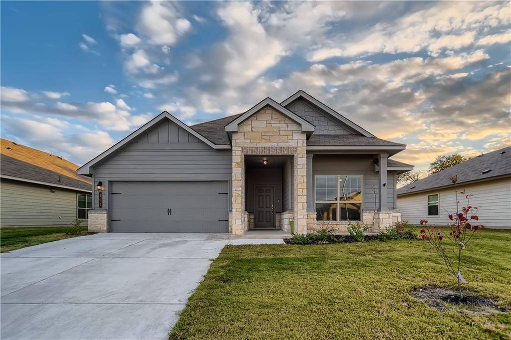 107 Nathaniel DR, Taylor, TX 76574