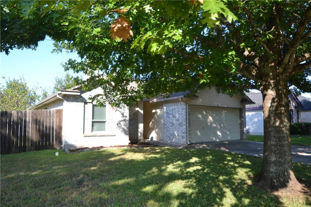 420 Zebra DR, Kyle, TX 78640