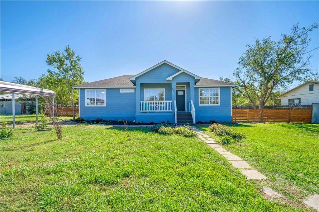 730 W Brenham ST, Giddings, TX 78942