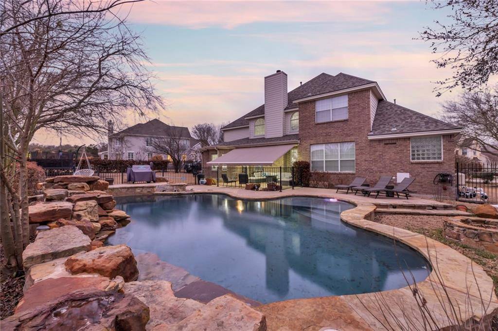 2216 Hamlet CIR, Round Rock, TX 78664