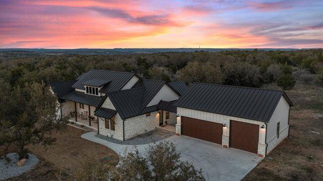 603 Vista View TRL, Spicewood, TX 78669