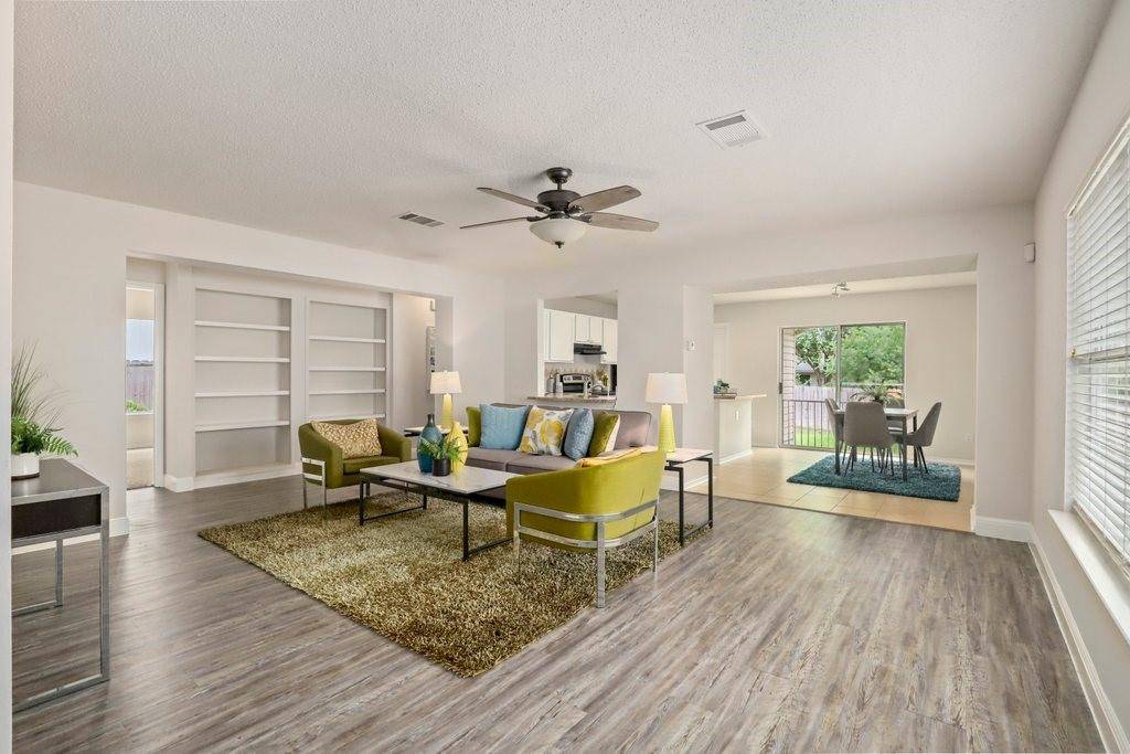 1617 Alazan CV, Round Rock, TX 78664