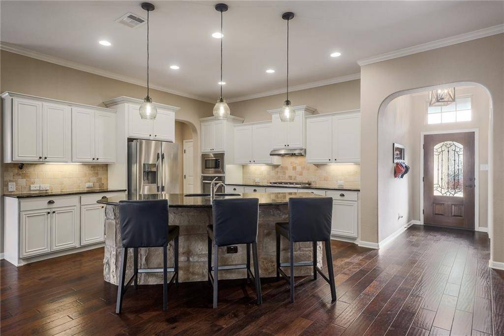 1901 Camino Alemeda DR, Cedar Park, TX 78641