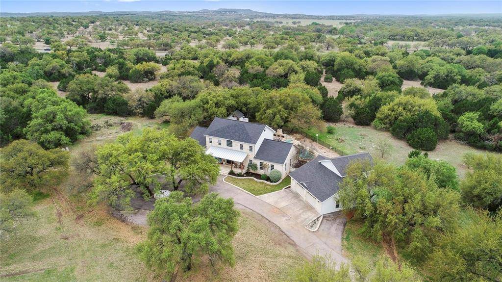 413 Crosstrail, Spicewood, TX 78669