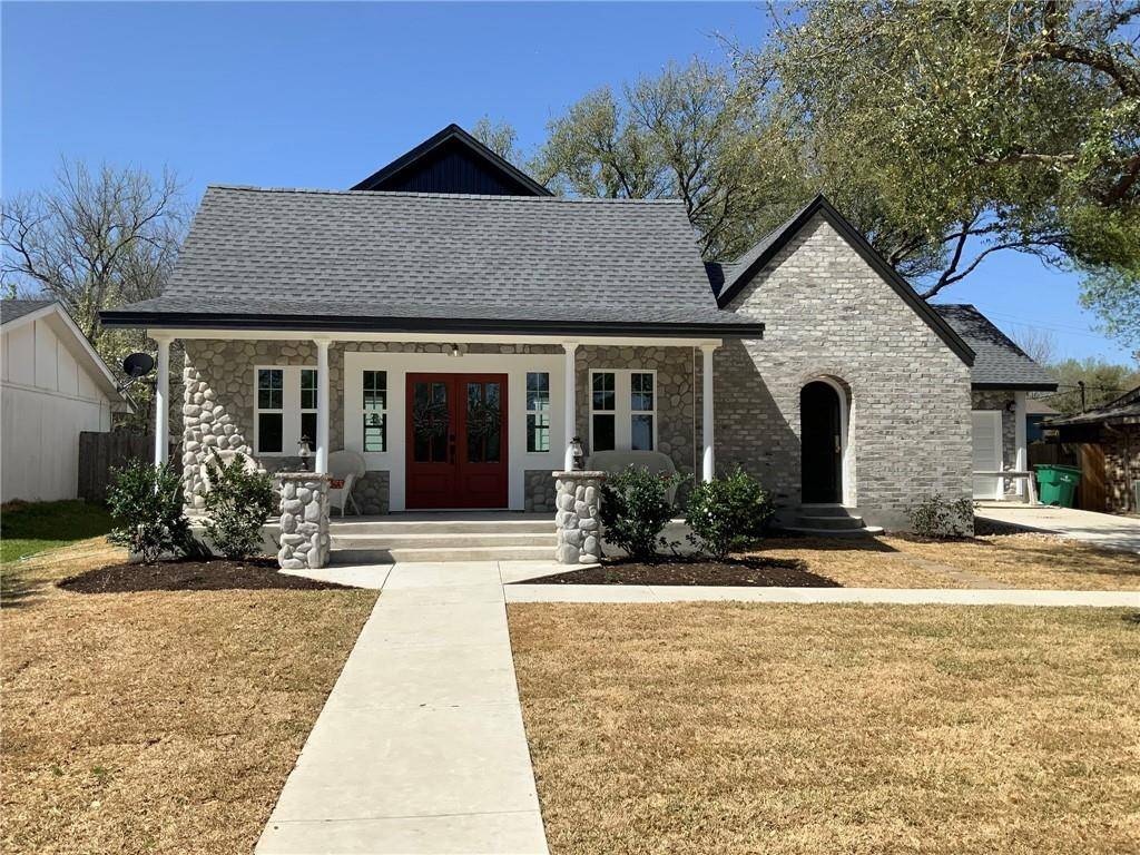 2005 N Lynn ST, Taylor, TX 76574
