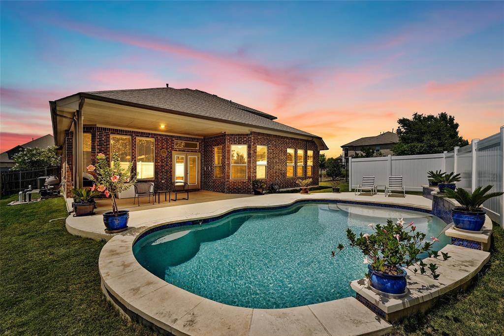 304 Tangerine DR, Buda, TX 78610
