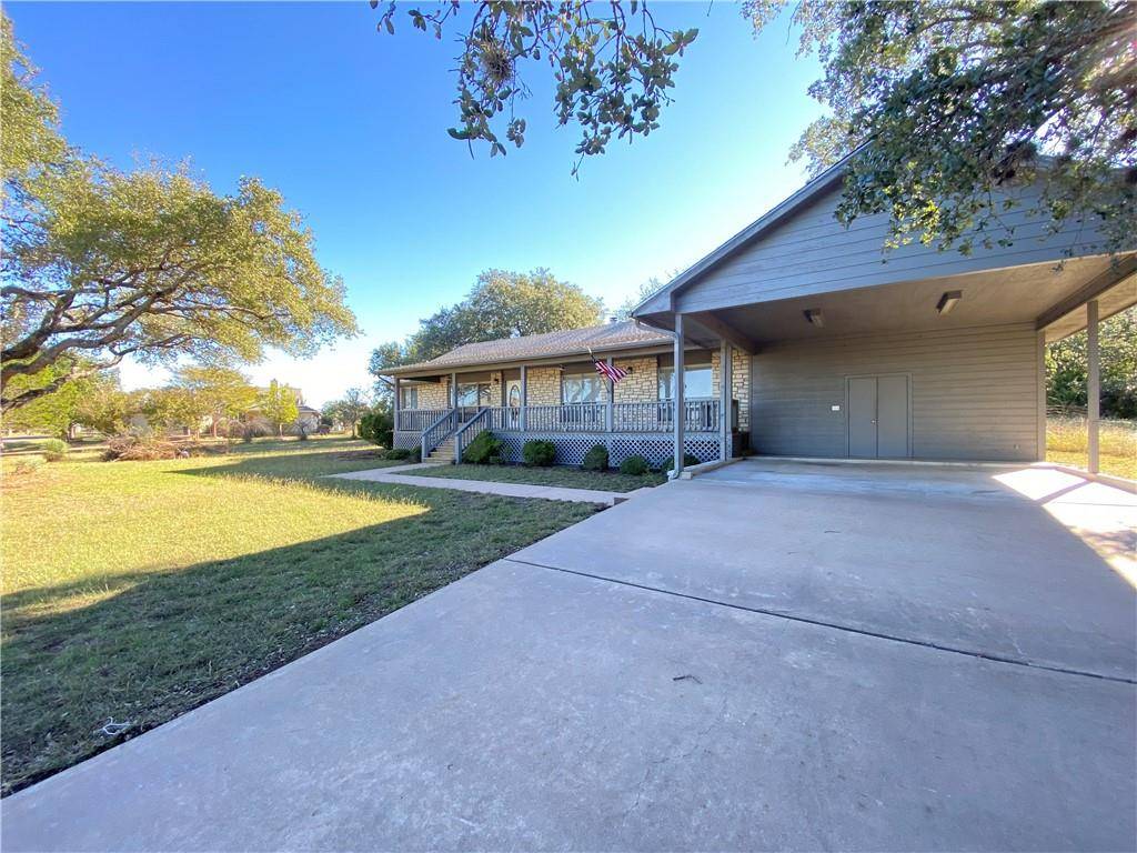 336 Kendall RD, Spicewood, TX 78669