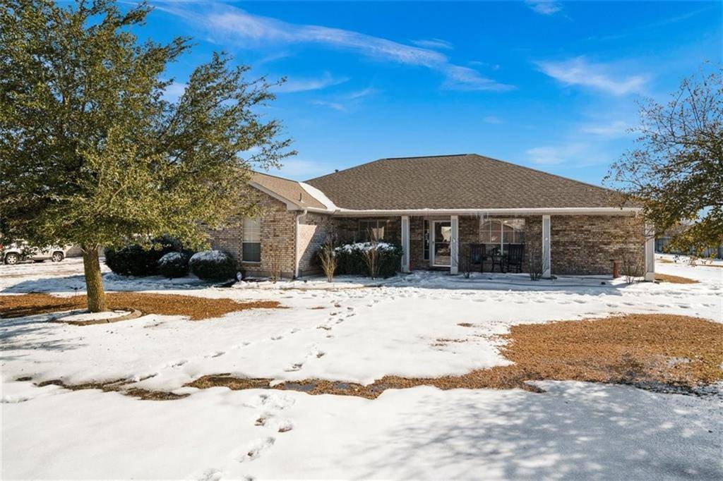 404 Rio Grande Ave, Hutto, TX 78634