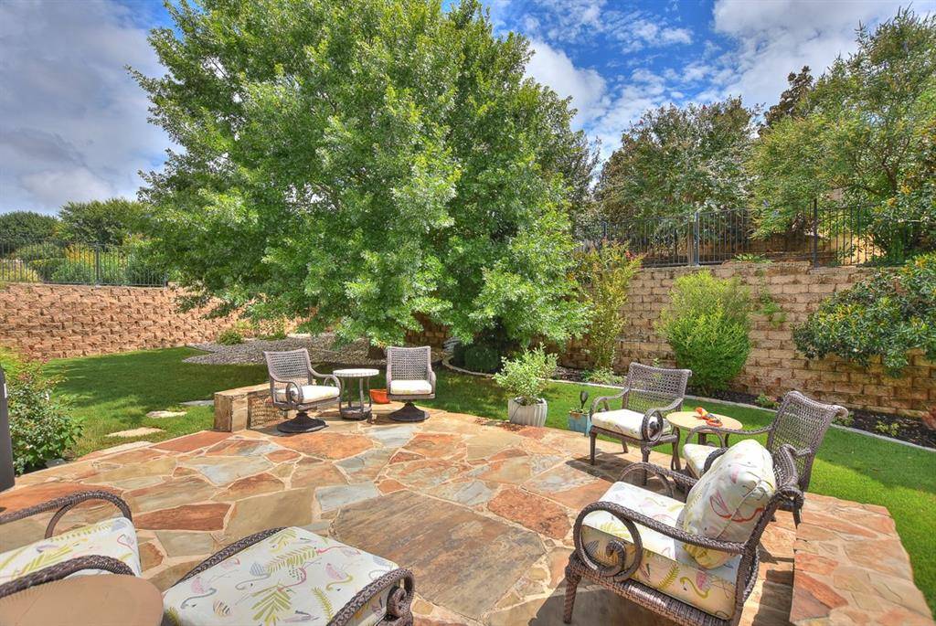 222 Goose Island DR, Georgetown, TX 78633