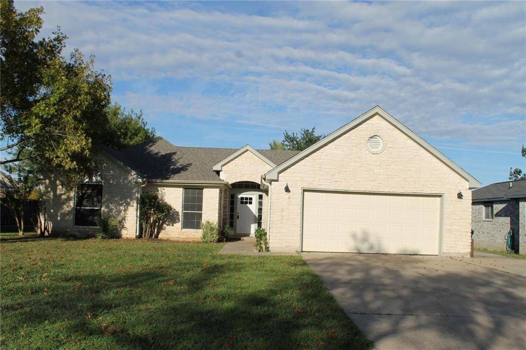 302 Creekside DR, Hutto, TX 78634