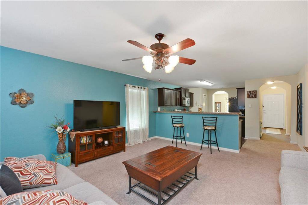 1240 Violet LN, Kyle, TX 78640
