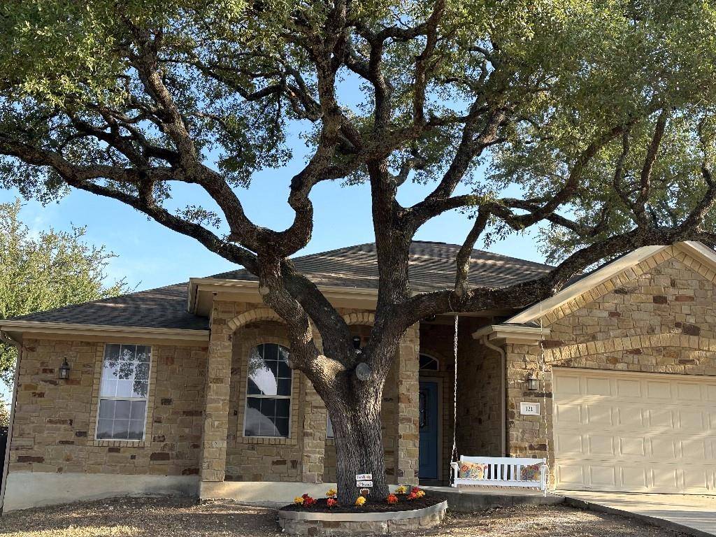 121 E Wildflower BLVD, Marble Falls, TX 78654