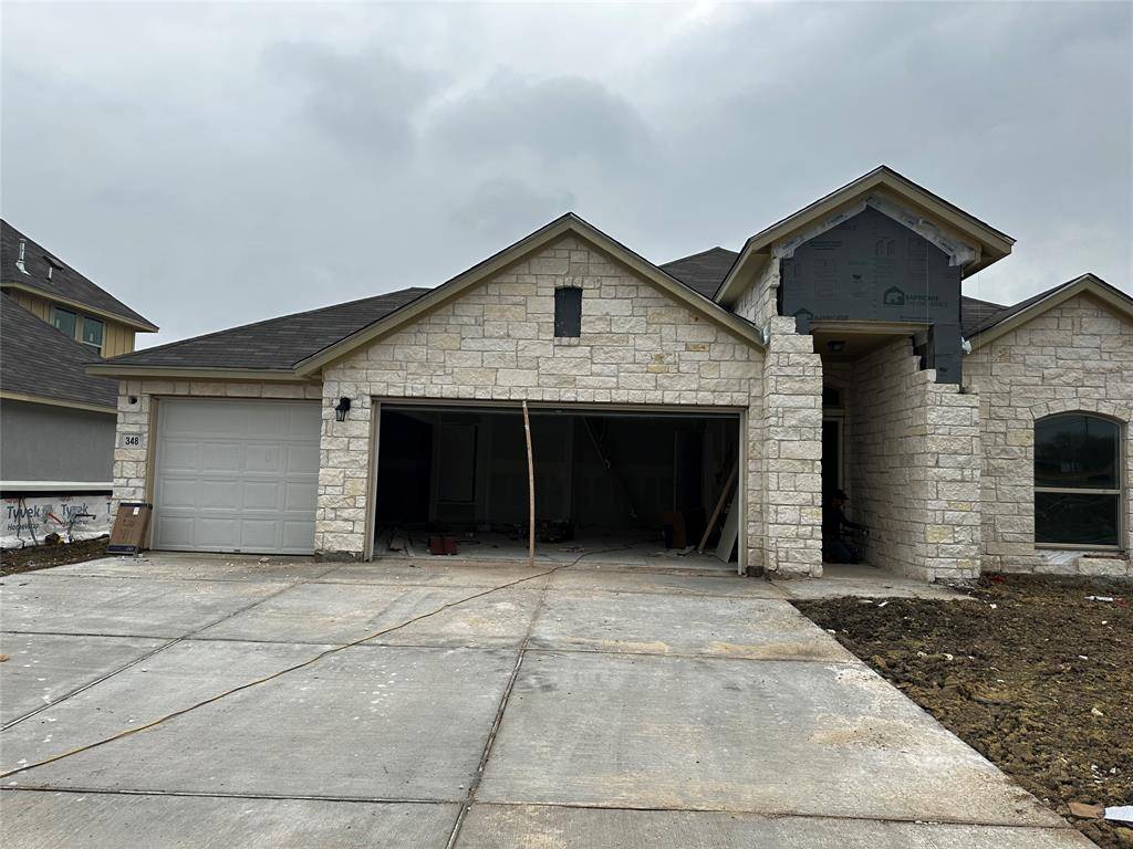 348 Dogvane CIR, Kyle, TX 78640