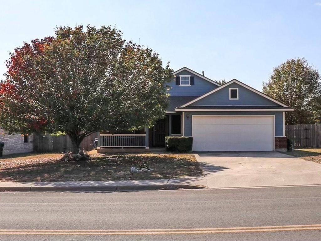 233 Spring Branch DR, Kyle, TX 78640