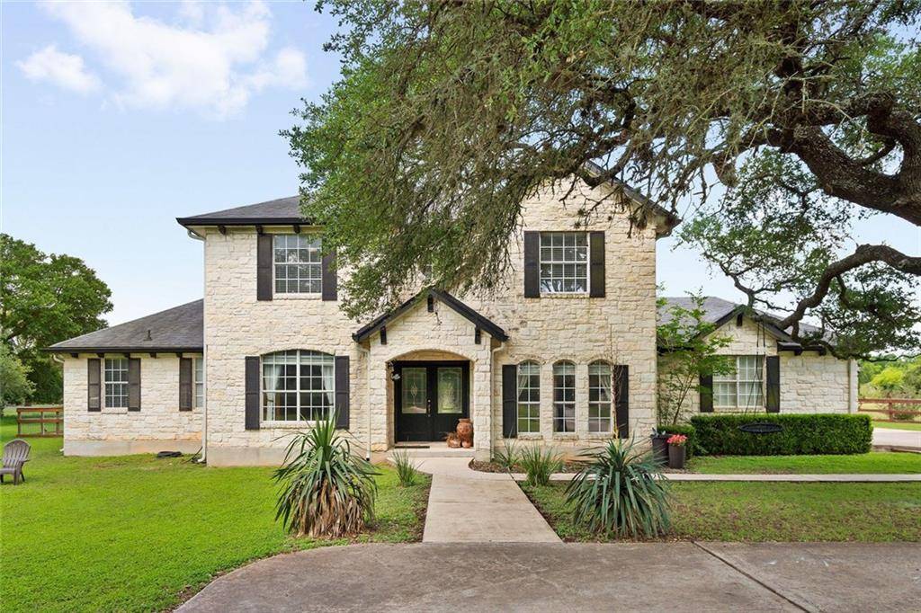 711 Ruby Ranch RD, Buda, TX 78610
