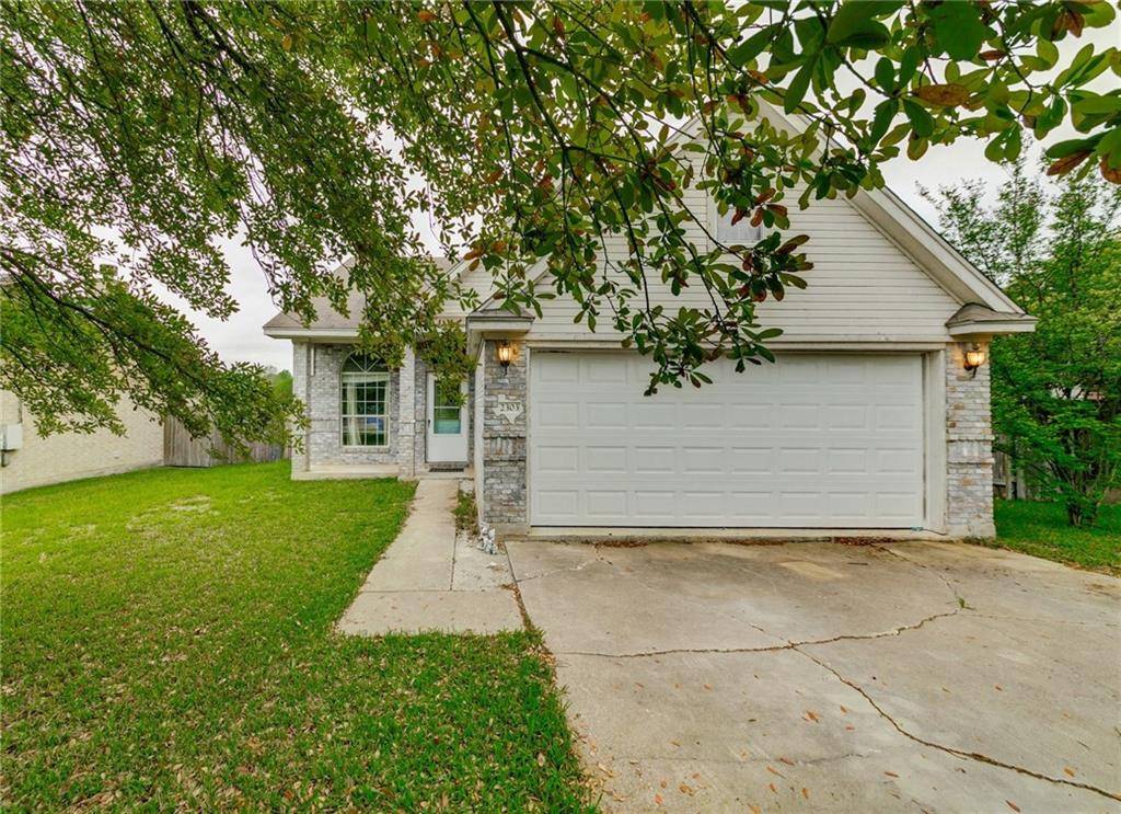 2303 Davis ST, Taylor, TX 76574
