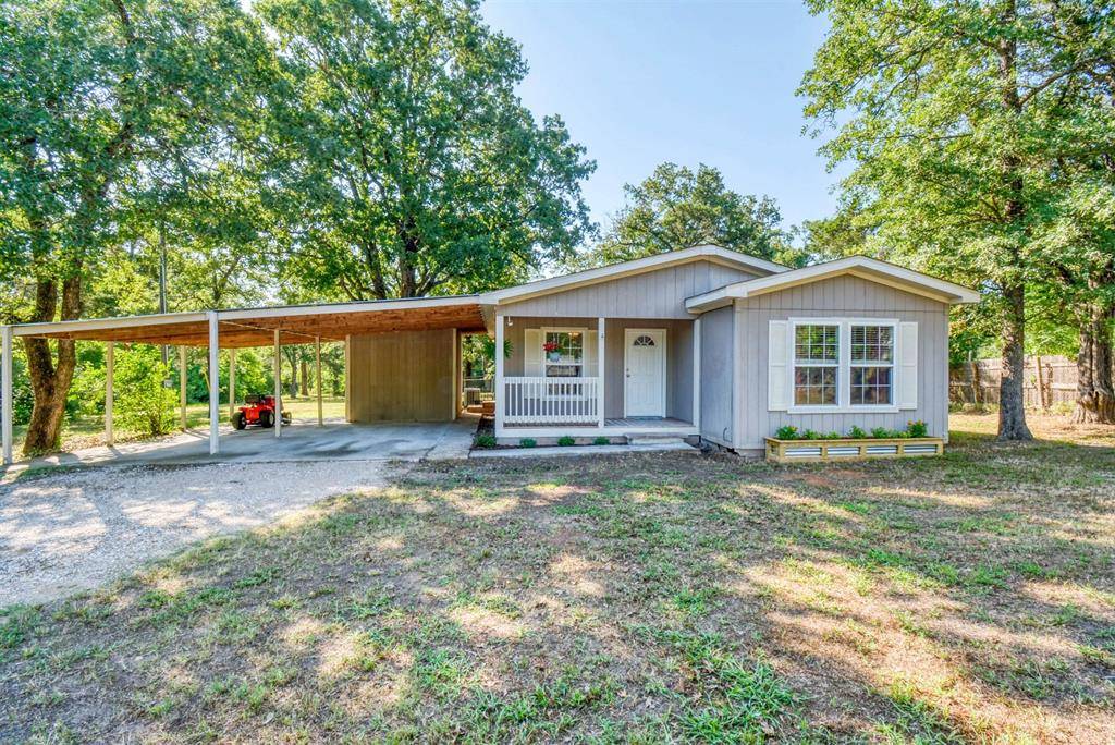 250 Flint Ridge ST, Bastrop, TX 78602