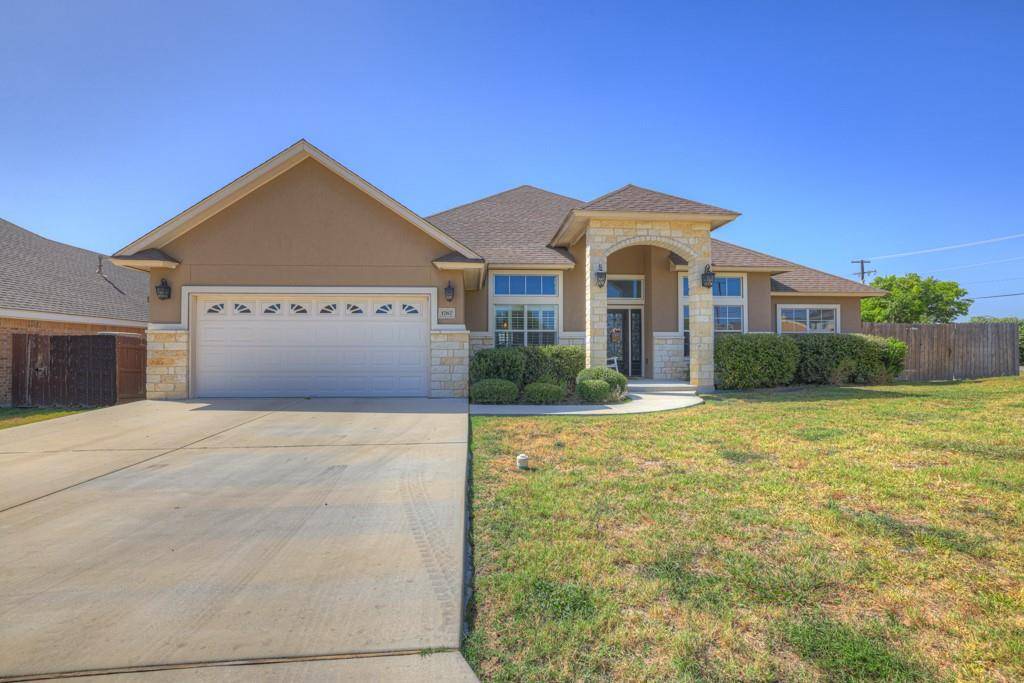 1767 Loma Verde DR, New Braunfels, TX 78130