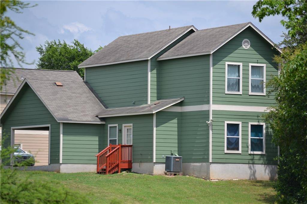 1404 E 3rd ST, Georgetown, TX 78626
