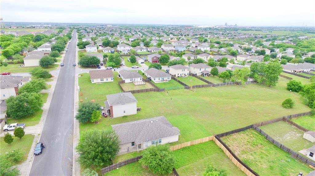 1206 Amberwood LOOP, Kyle, TX 78640