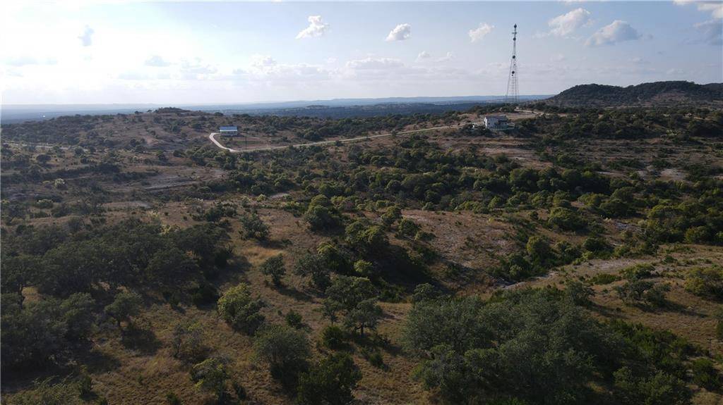 37 High Point Ranch RD, Boerne, TX 78006