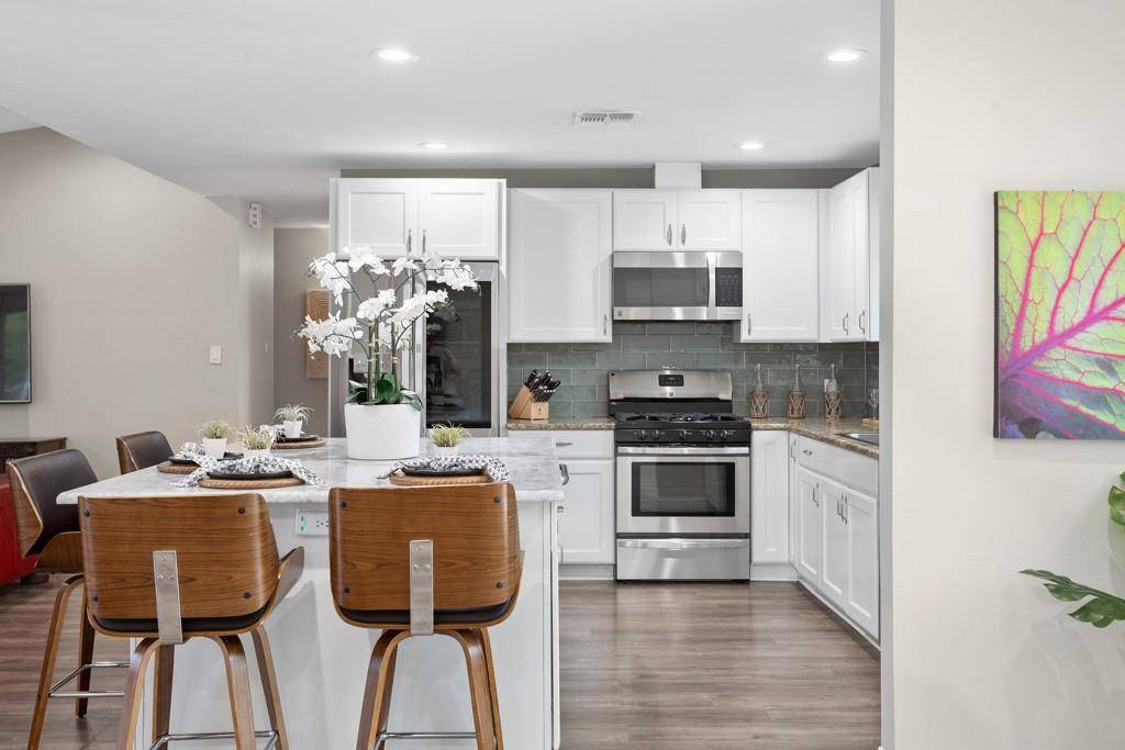 1011 Apollo DR, Austin, TX 78758