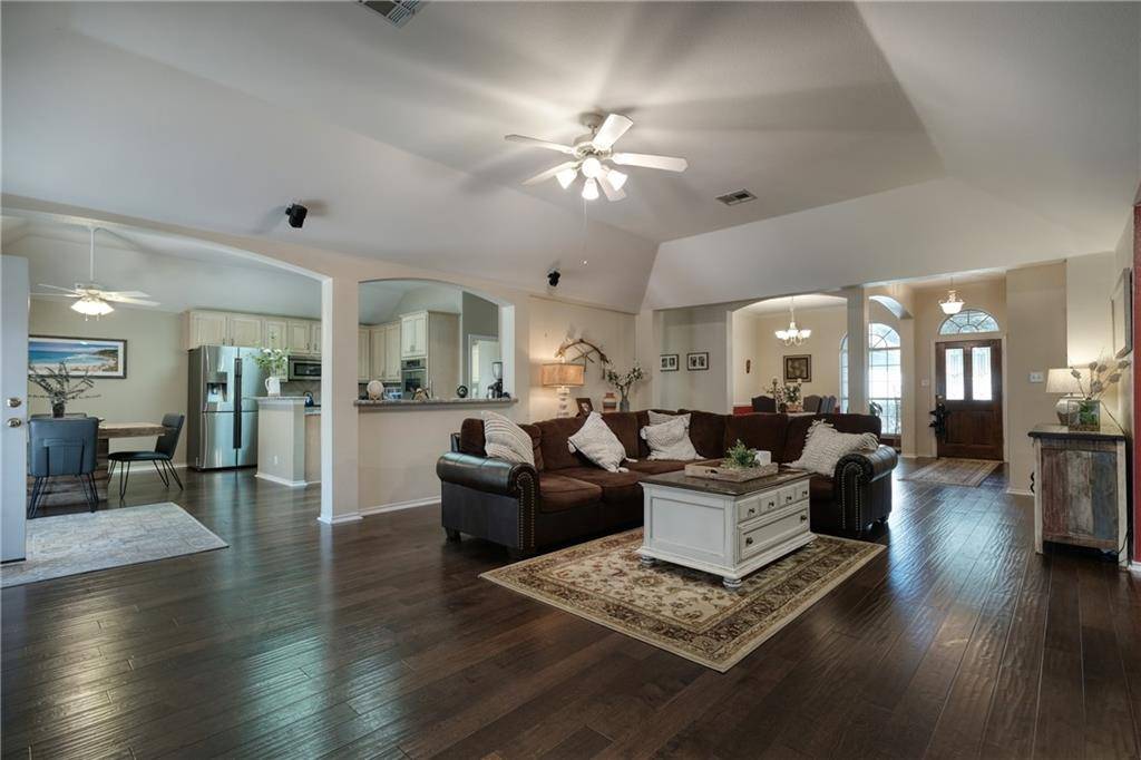 1808 Cattle DR, Cedar Park, TX 78613