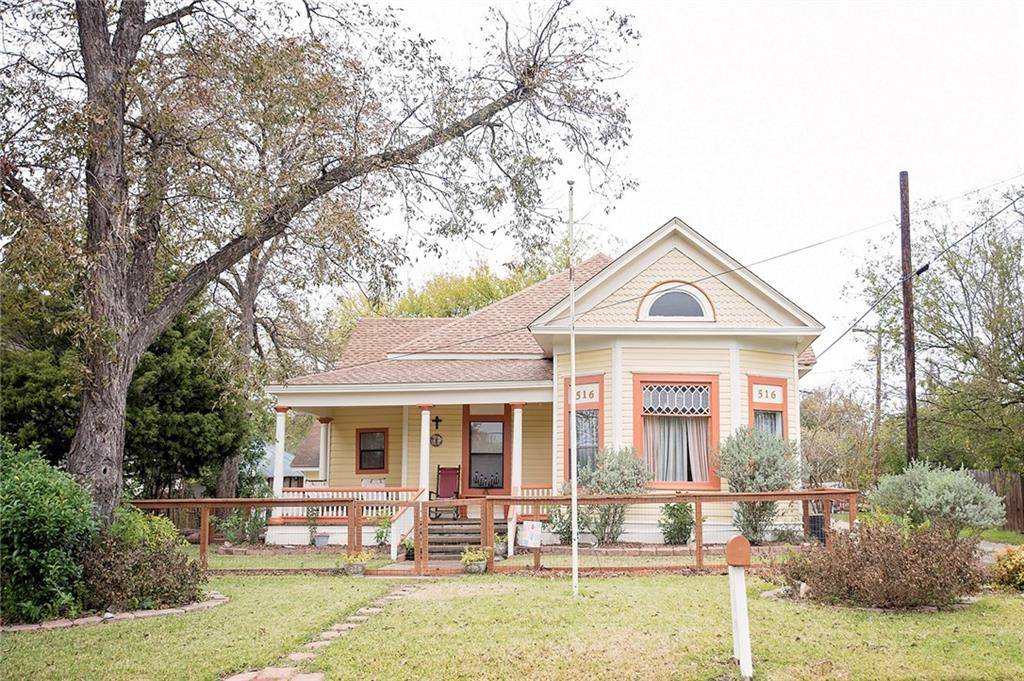 516 W 4th ST, Taylor, TX 76574