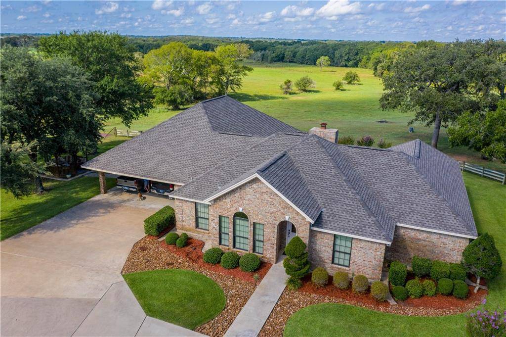 6902 S FM 908 RD, Rockdale, TX 76567