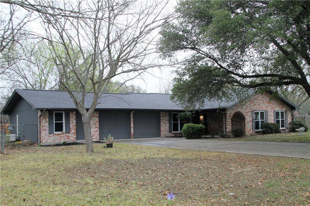 2300 W Lake DR, Taylor, TX 76574