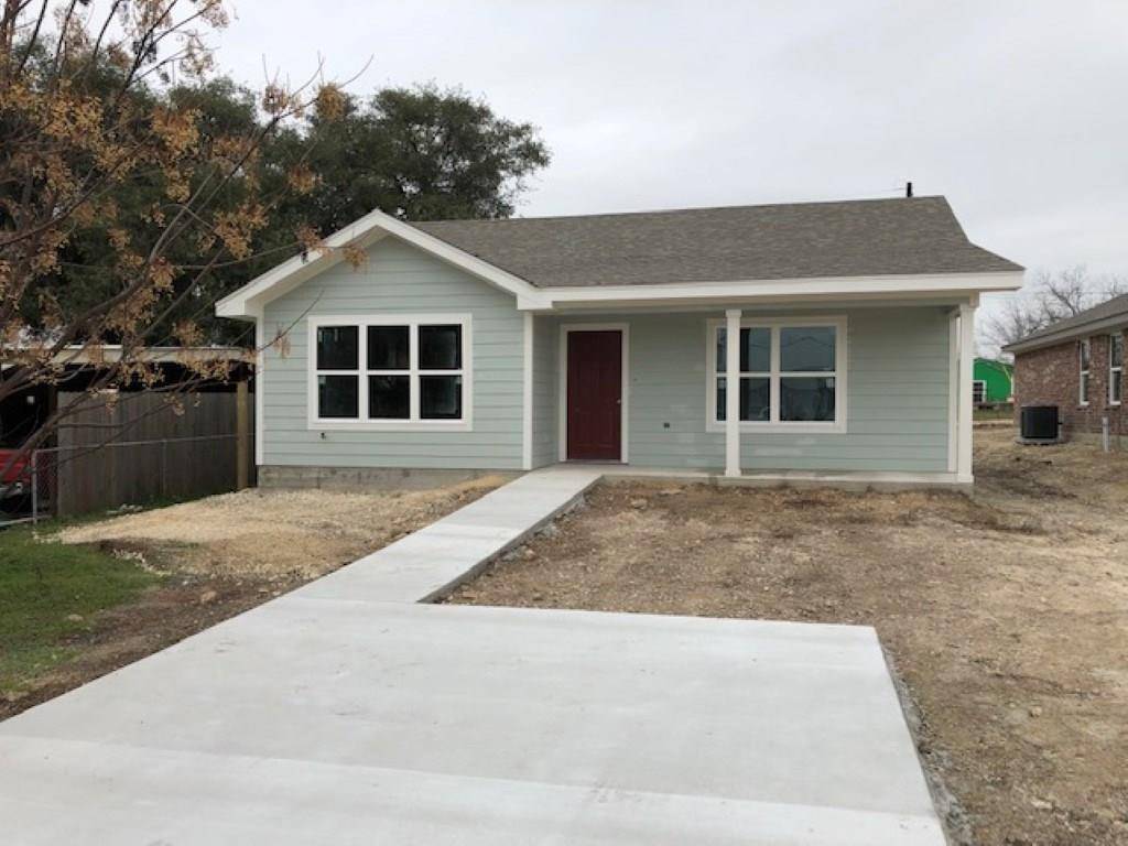 1609 E Avenue H, Lampasas, TX 76550