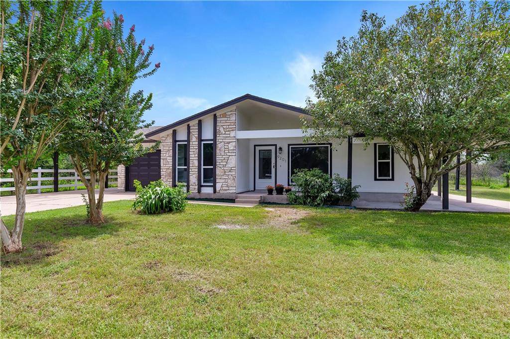 9201 Evelyn RD, Buda, TX 78610