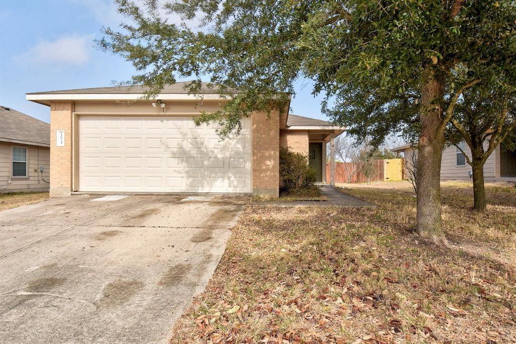 1074 Canada Wild DR, Buda, TX 78610