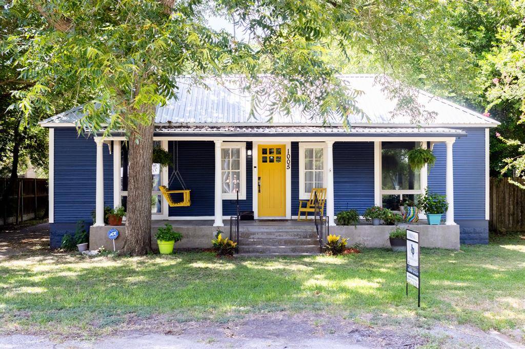 1005 Pine ST, Bastrop, TX 78602