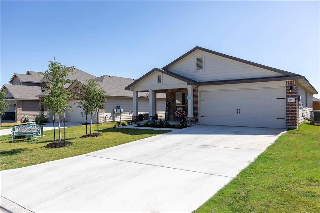 104 Rearden BLVD, Jarrell, TX 76537