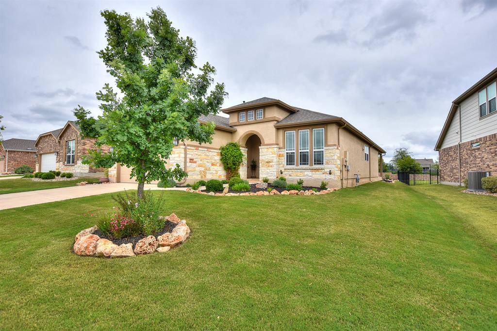 109 Hanging Star LN, Georgetown, TX 78633