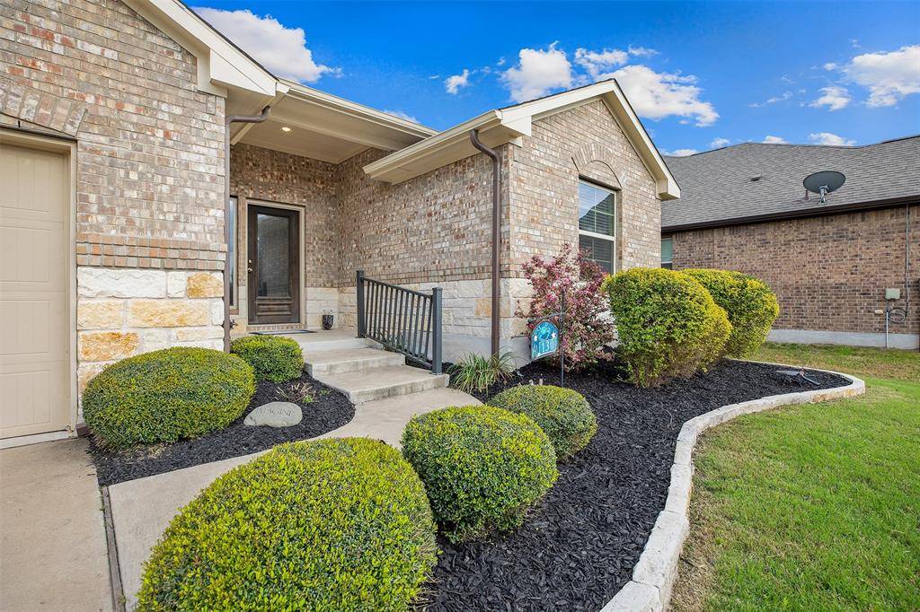 130 Clear Water PASS, Bastrop, TX 78602