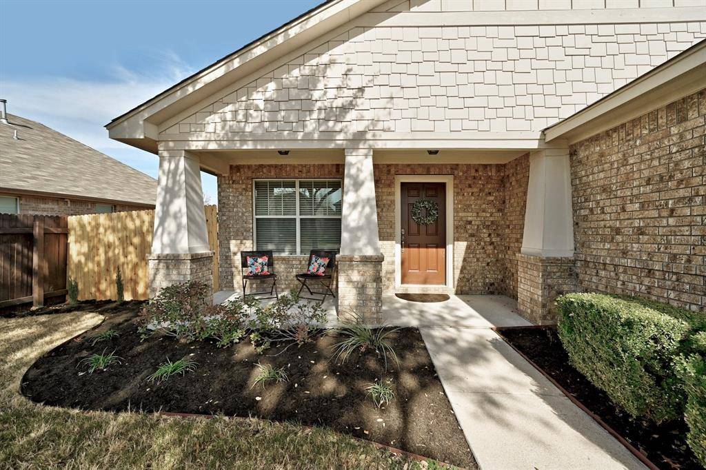 276 Serene HOLW, Buda, TX 78610