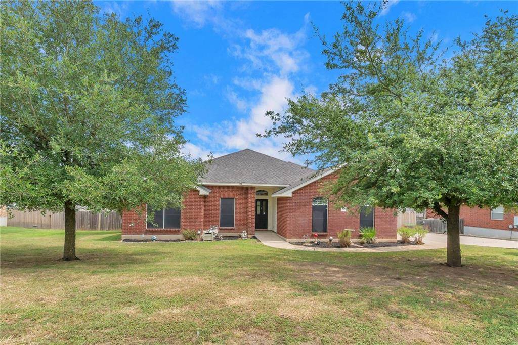 203 Blanco DR, Hutto, TX 78634