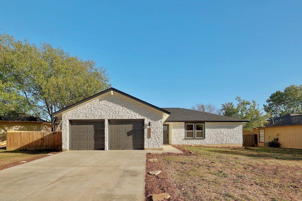 1006 Parkside CIR, Round Rock, TX 78664