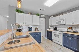 331 Outfitter DR, Bastrop, TX 78602