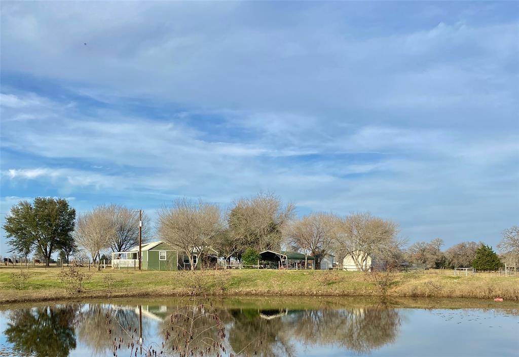1063 Private Road 7016 PR, Lexington, TX 78947