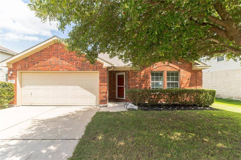 128 Castle DR, Hutto, TX 78634