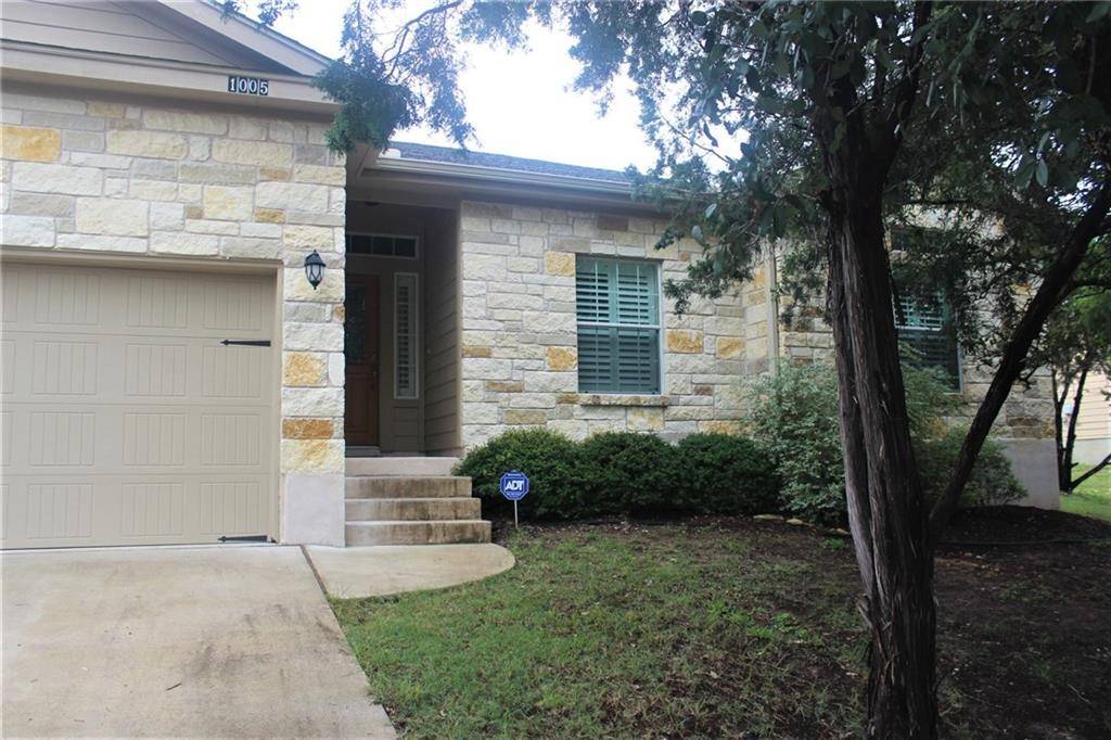 1005 Daviot DR, Spicewood, TX 78669
