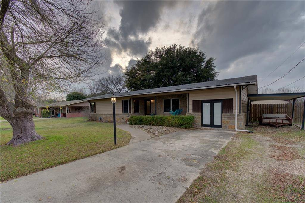 603 N FM 1660, Hutto, TX 78634