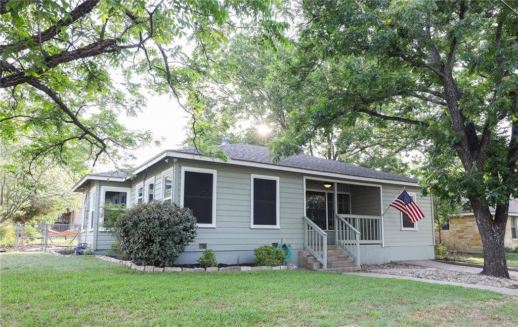 202 N Arnold ST, Lampasas, TX 76550