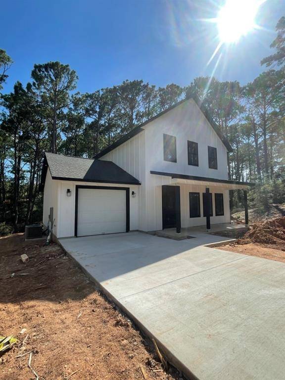 105 Mokolii CT, Bastrop, TX 78602